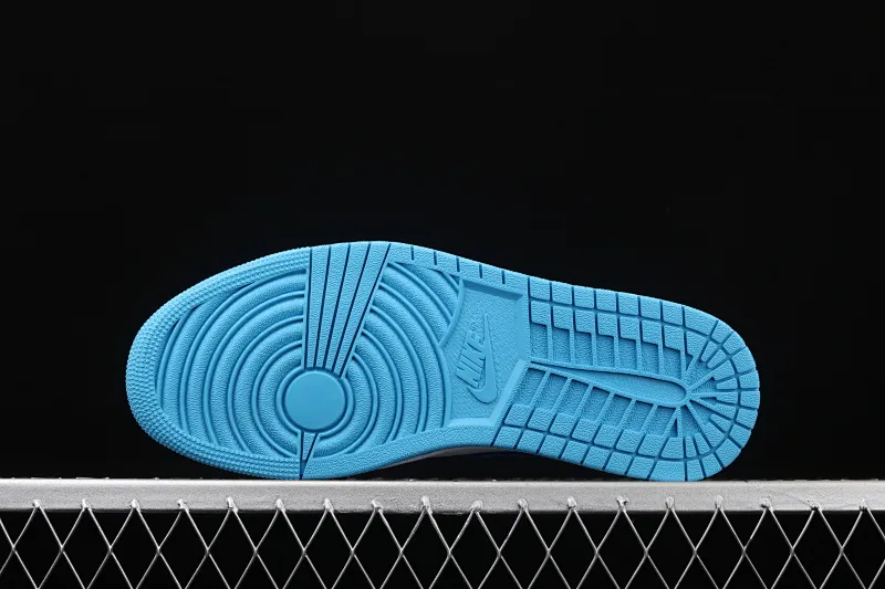 All Categories Air Jordan Jordan Series Basketball Shoes Air Jordan 1 Low Air Jordan 1 Low x SB AJ1 Joe 1 North Carolina Blue First Layer Cultural Leisure Sports Shoes CJ7891-401